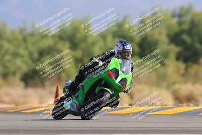 media/Nov-06-2022-SoCal Trackdays (Sun) [[208d2ccc26]]/Turn 7 Set 1 (1050am)/